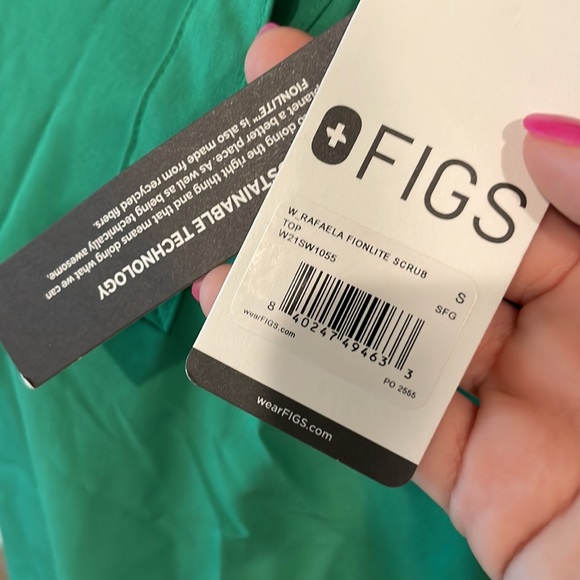 NWT Figs Scrub Safety Green FREEx Fionlite Rafaela top size S - Picture 3 of 10